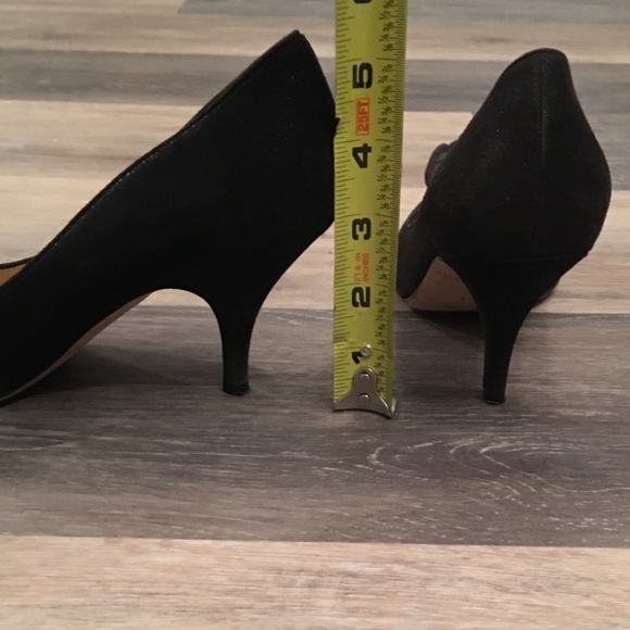 Kate Spade Rosette Heels - Picture 7 of 8